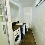 Sea Lover's Nest *