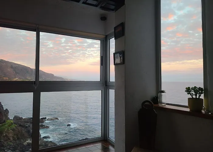 Sea Lover's Nest Apartment