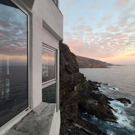 Sea Lover's Nest ロス・レアレホス